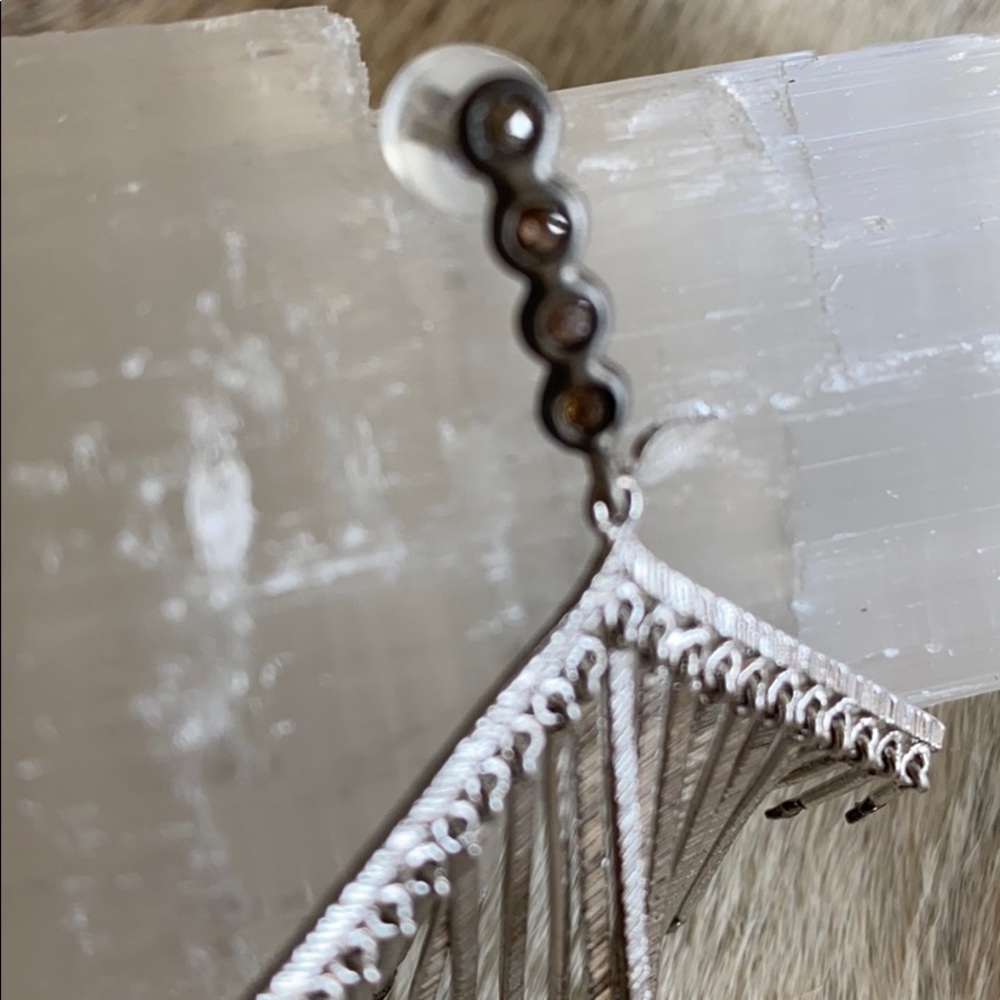 EARINGS - Picture 5 of 5